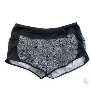 Nike Dri-Fit running shorts speckled pattern 2.5 inseam